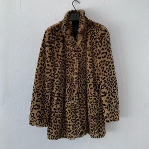 Zara faux fur standing collar leopard print coat